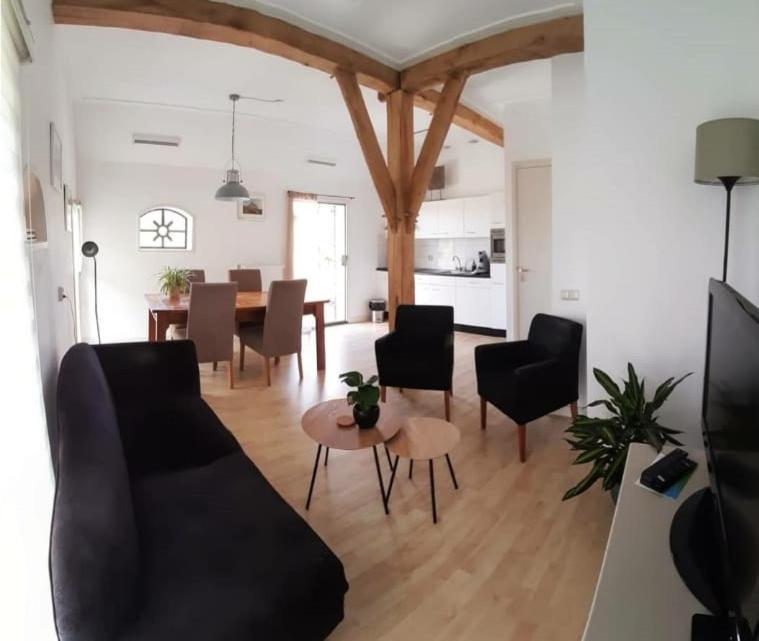 Vakantiehuis Het Wapen Van Heeckeren Hummelo Esterno foto